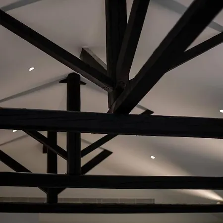 דירה Dark Horizon Stoúpa